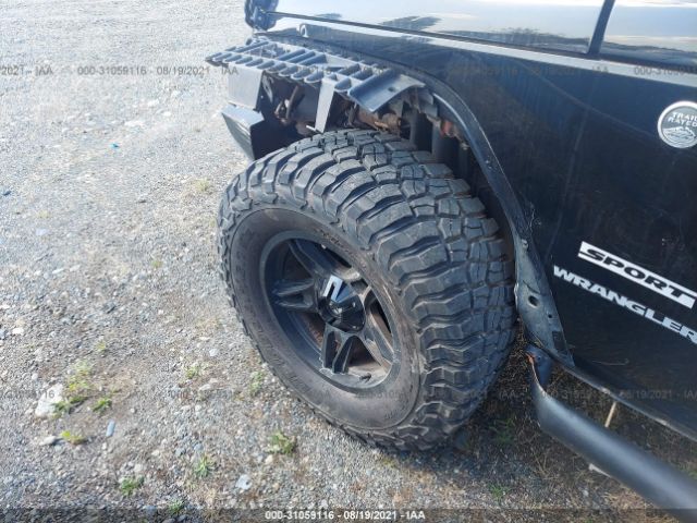 Photo 5 VIN: 1C4AJWAG3DL684725 - JEEP WRANGLER 