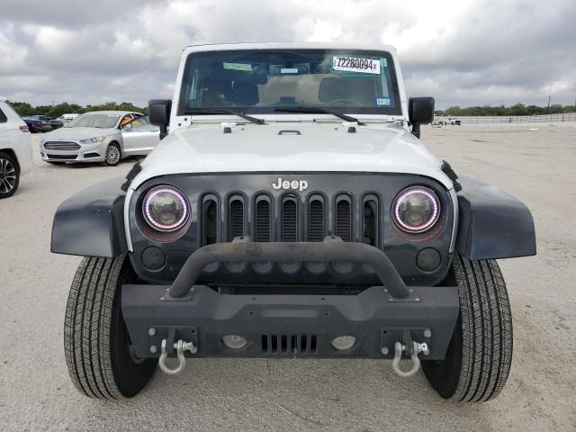 Photo 4 VIN: 1C4AJWAG3EL304798 - JEEP WRANGLER S 