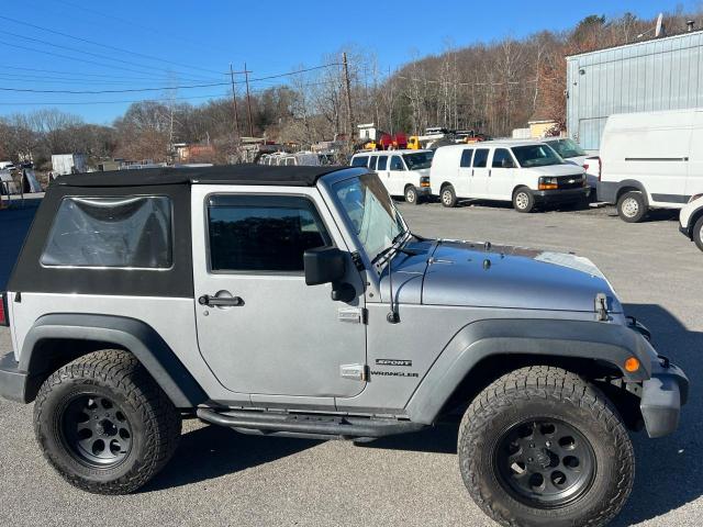 Photo 3 VIN: 1C4AJWAG3FL714115 - JEEP WRANGLER S 