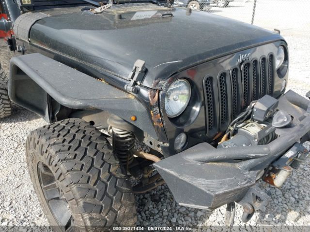 Photo 5 VIN: 1C4AJWAG3GL220001 - JEEP WRANGLER 