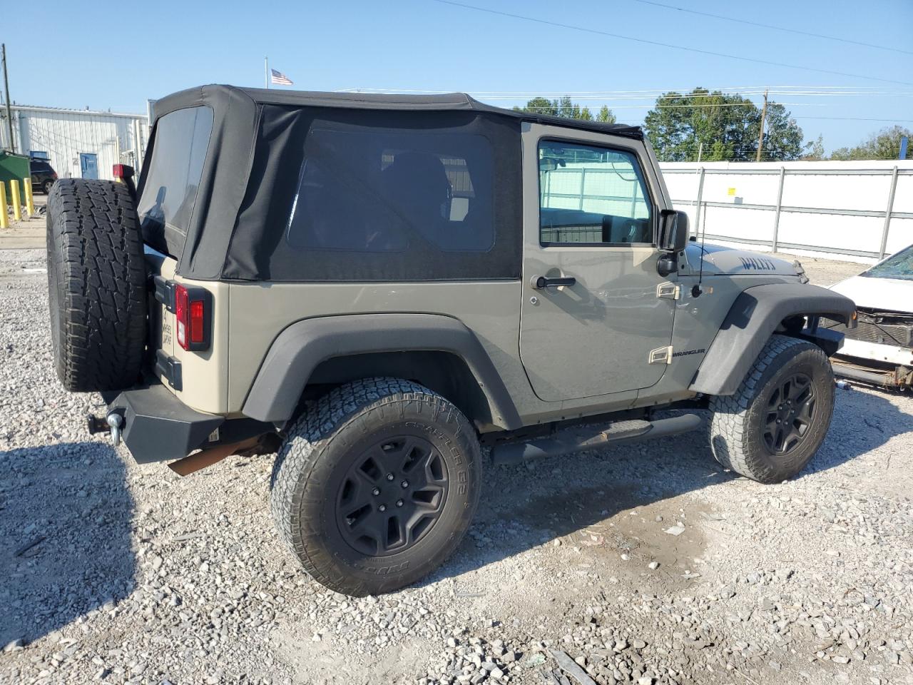 Photo 2 VIN: 1C4AJWAG3HL743083 - JEEP WRANGLER 