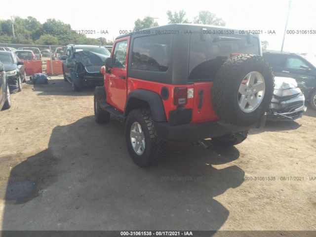 Photo 2 VIN: 1C4AJWAG4DL607474 - JEEP WRANGLER 