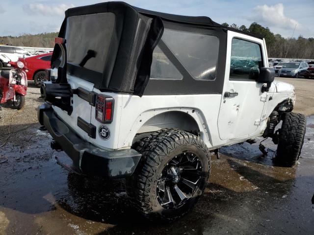 Photo 2 VIN: 1C4AJWAG4FL565343 - JEEP WRANGLER S 