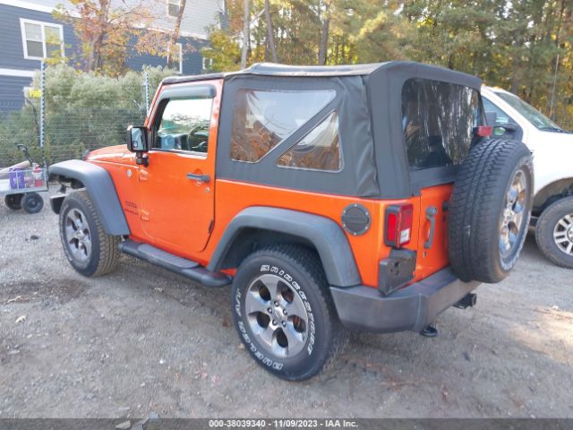 Photo 2 VIN: 1C4AJWAG4FL685093 - JEEP WRANGLER 