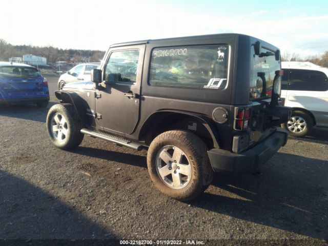 Photo 2 VIN: 1C4AJWAG4HL733601 - JEEP WRANGLER 