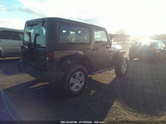 Photo 3 VIN: 1C4AJWAG4HL733601 - JEEP WRANGLER 