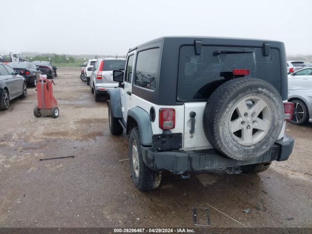 Photo 2 VIN: 1C4AJWAG5CL253639 - JEEP WRANGLER 