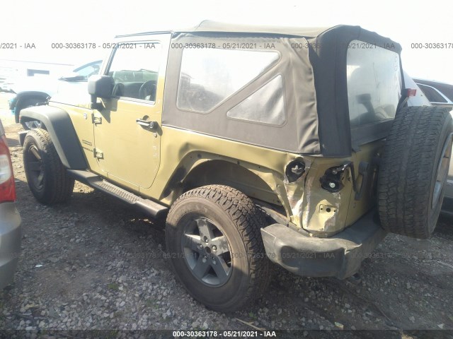 Photo 2 VIN: 1C4AJWAG5DL684015 - JEEP WRANGLER 