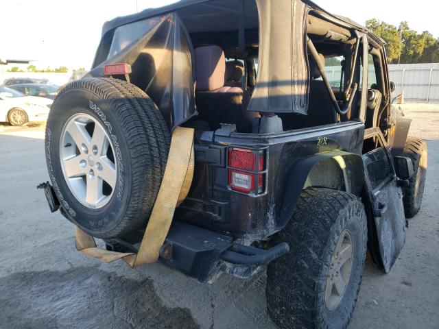 Photo 3 VIN: 1C4AJWAG5DL689621 - JEEP WRANGLER S 