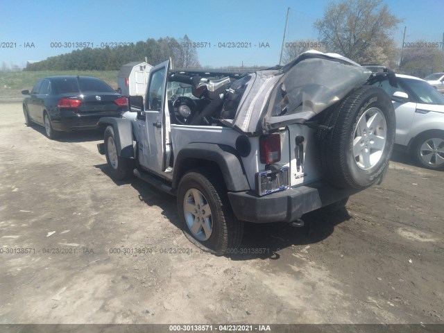 Photo 2 VIN: 1C4AJWAG5DL702464 - JEEP WRANGLER 