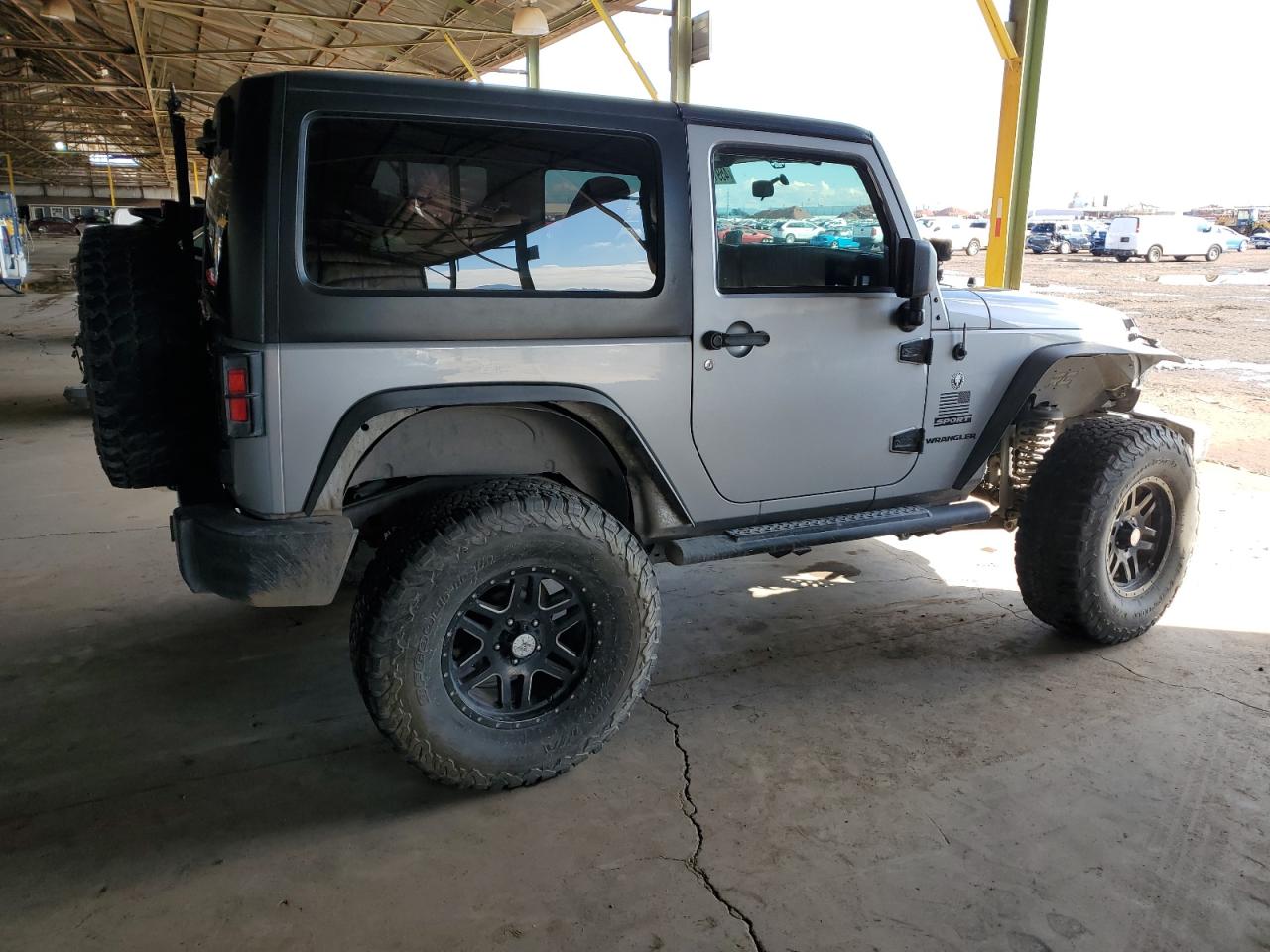 Photo 2 VIN: 1C4AJWAG5EL181392 - JEEP WRANGLER 