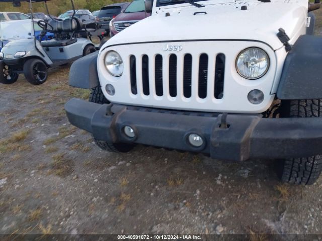 Photo 5 VIN: 1C4AJWAG5FL577274 - JEEP WRANGLER 