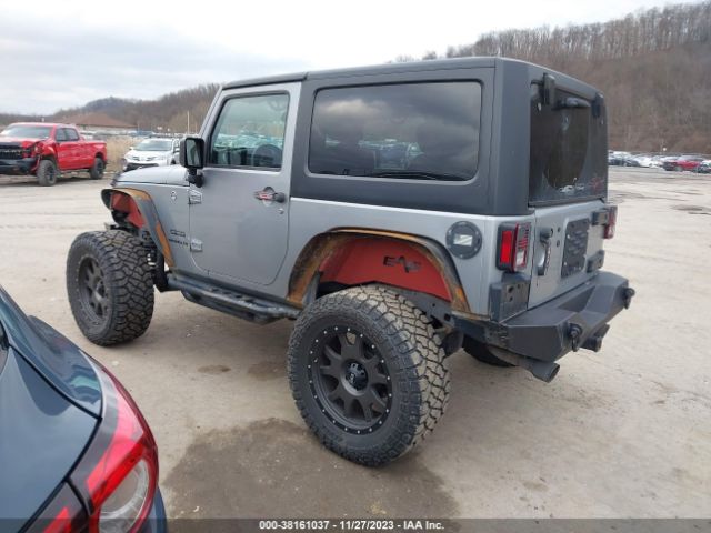 Photo 2 VIN: 1C4AJWAG5GL145382 - JEEP WRANGLER 