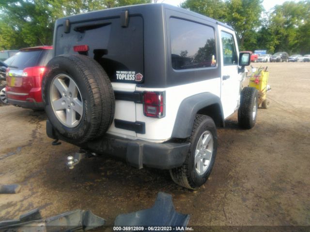 Photo 3 VIN: 1C4AJWAG5HL596992 - JEEP WRANGLER 