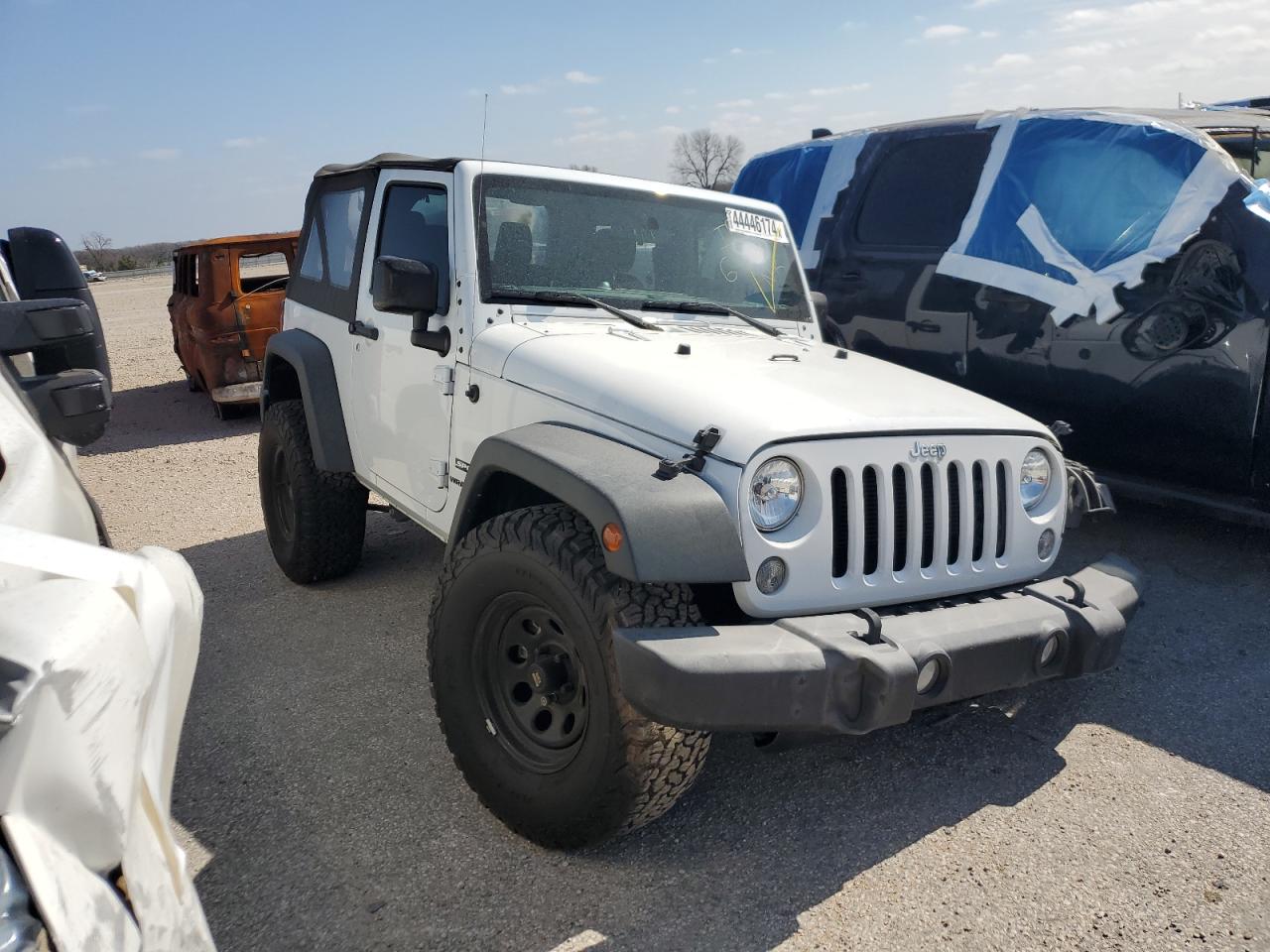 Photo 3 VIN: 1C4AJWAG5HL642210 - JEEP WRANGLER 