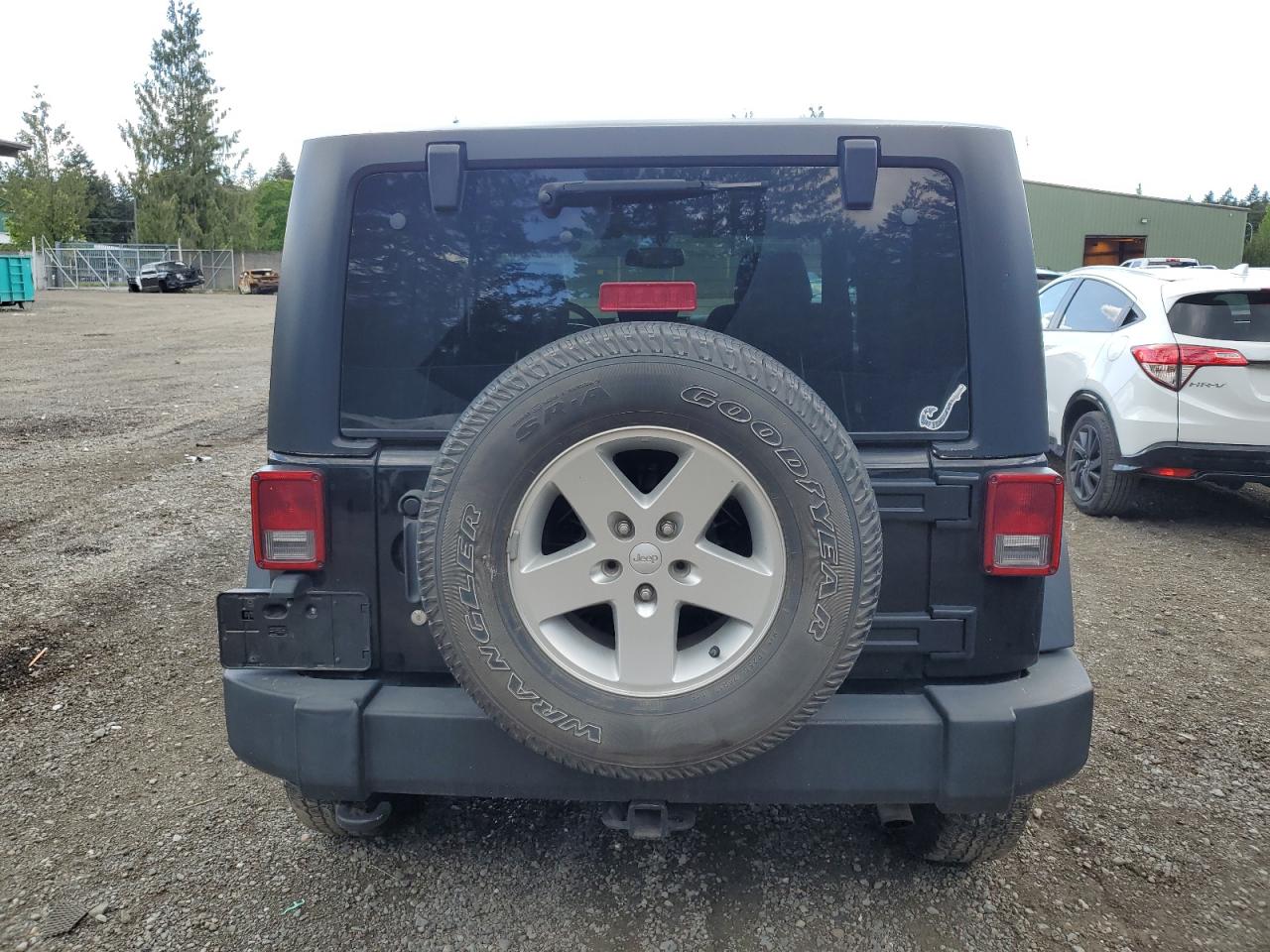 Photo 5 VIN: 1C4AJWAG6DL590323 - JEEP WRANGLER 