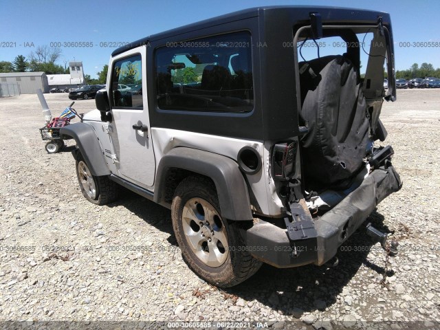 Photo 2 VIN: 1C4AJWAG6DL676599 - JEEP WRANGLER 