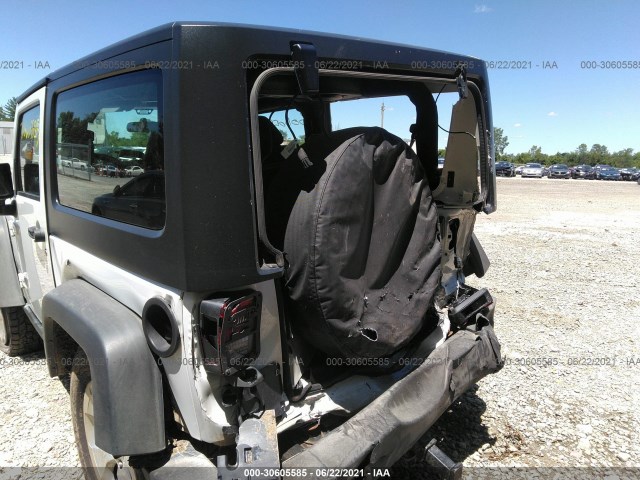 Photo 5 VIN: 1C4AJWAG6DL676599 - JEEP WRANGLER 