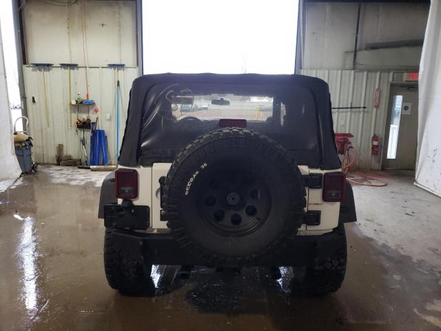 Photo 5 VIN: 1C4AJWAG6DL692415 - JEEP WRANGLER S 