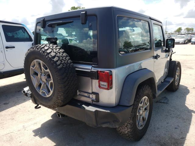 Photo 3 VIN: 1C4AJWAG6DL702070 - JEEP WRANGLER S 