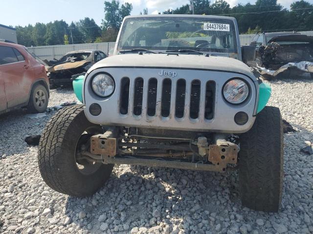 Photo 4 VIN: 1C4AJWAG6EL144366 - JEEP WRANGLER S 