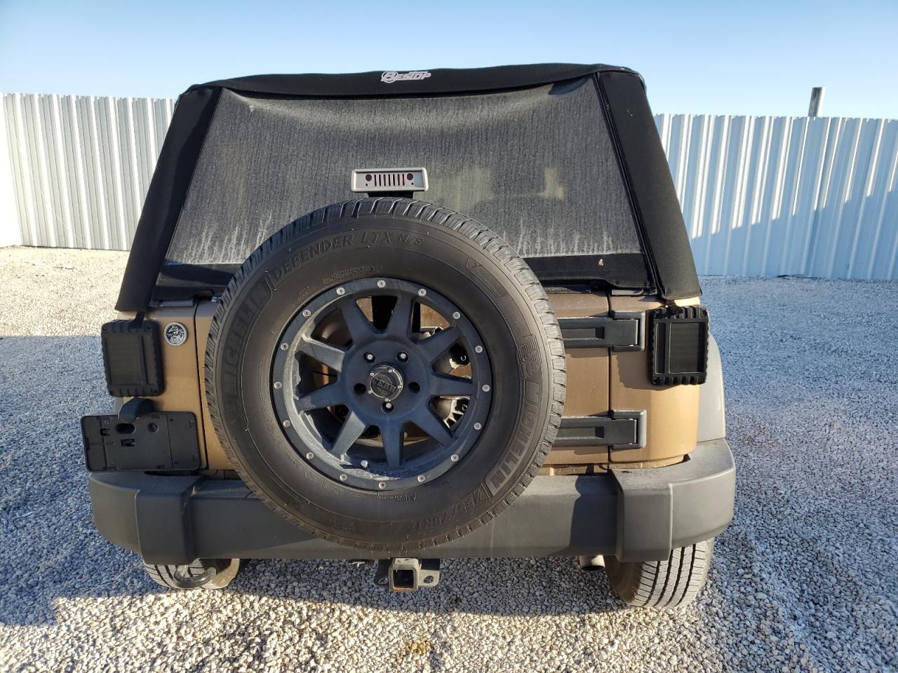 Photo 5 VIN: 1C4AJWAG6FL588963 - JEEP WRANGLER 