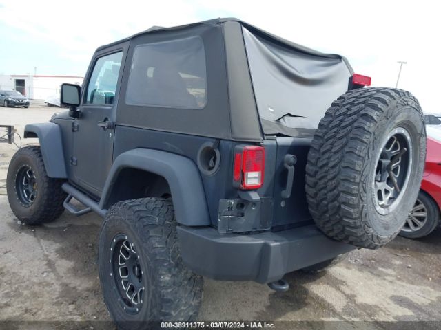 Photo 2 VIN: 1C4AJWAG6FL760327 - JEEP WRANGLER 