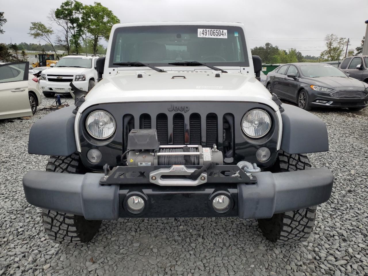 Photo 4 VIN: 1C4AJWAG6GL311215 - JEEP WRANGLER 