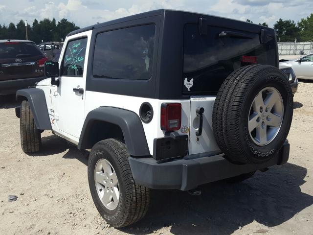 Photo 2 VIN: 1C4AJWAG6JL853860 - JEEP WRANGLER S 