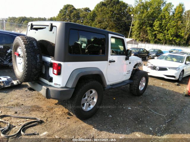 Photo 3 VIN: 1C4AJWAG7CL112393 - JEEP WRANGLER 