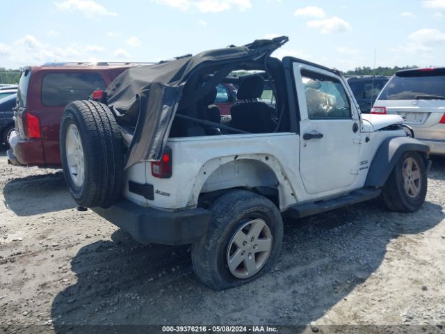 Photo 3 VIN: 1C4AJWAG7CL119442 - JEEP WRANGLER 