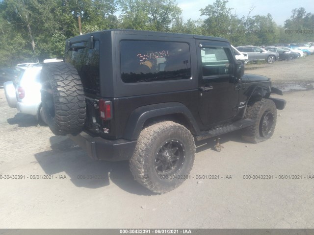 Photo 3 VIN: 1C4AJWAG7CL122258 - JEEP WRANGLER 