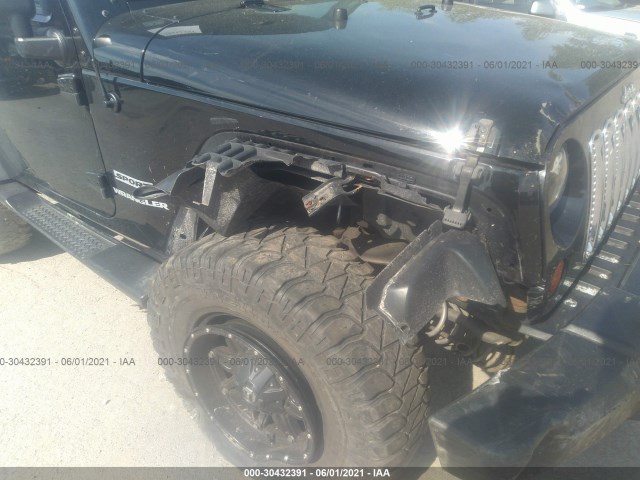 Photo 5 VIN: 1C4AJWAG7CL122258 - JEEP WRANGLER 