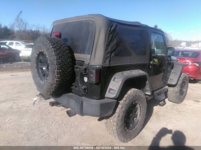 Photo 3 VIN: 1C4AJWAG7CL245686 - JEEP WRANGLER 