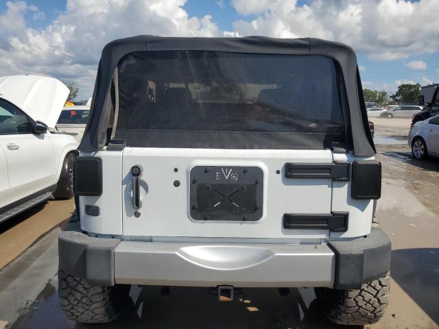 Photo 5 VIN: 1C4AJWAG7CL260091 - JEEP WRANGLER S 