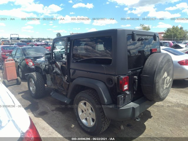 Photo 2 VIN: 1C4AJWAG7DL625001 - JEEP WRANGLER 