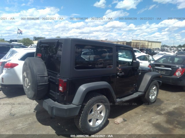 Photo 3 VIN: 1C4AJWAG7DL625001 - JEEP WRANGLER 