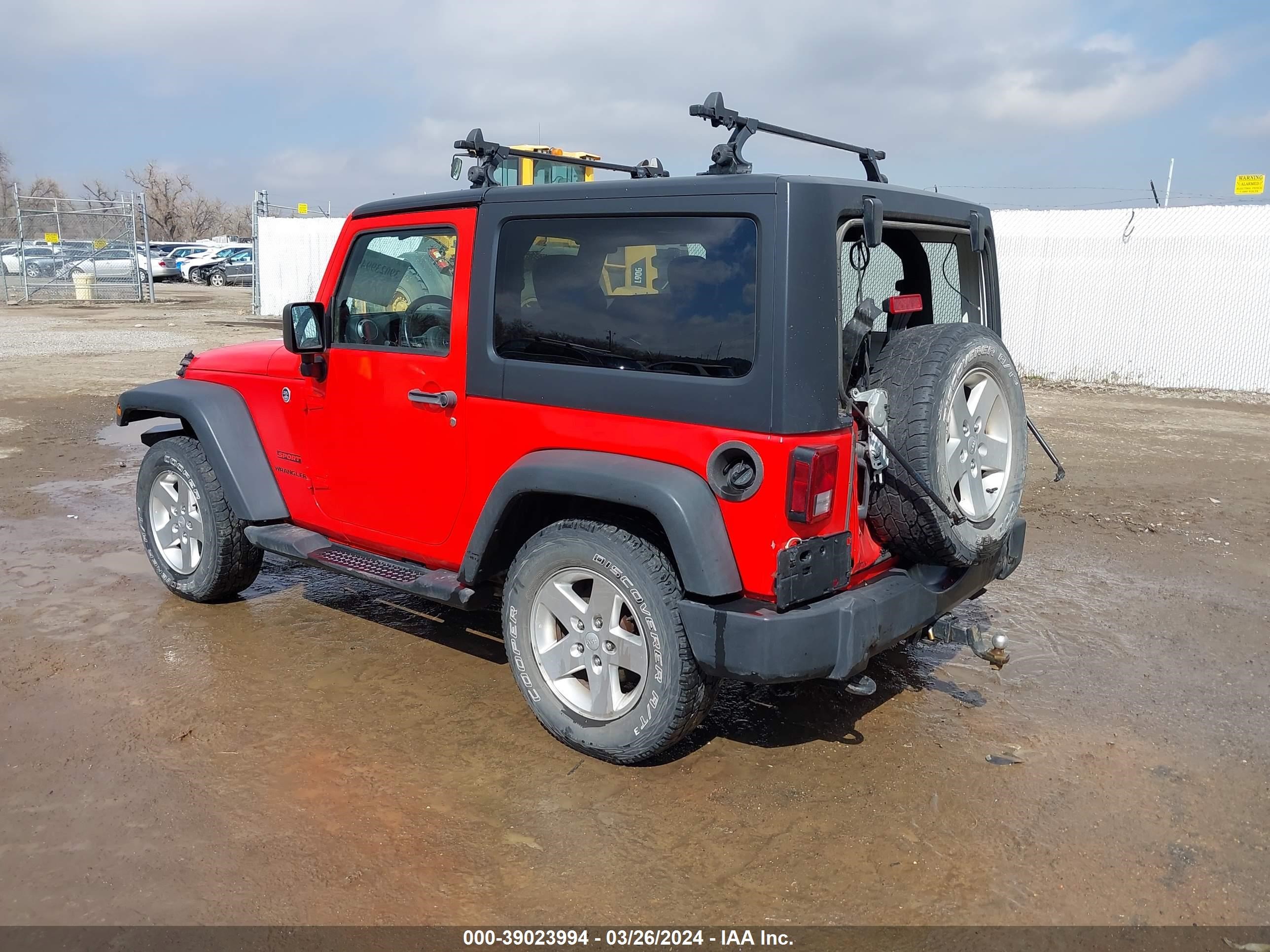 Photo 2 VIN: 1C4AJWAG7DL635155 - JEEP WRANGLER 