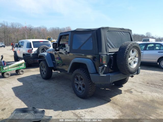 Photo 2 VIN: 1C4AJWAG7DL654126 - JEEP WRANGLER 