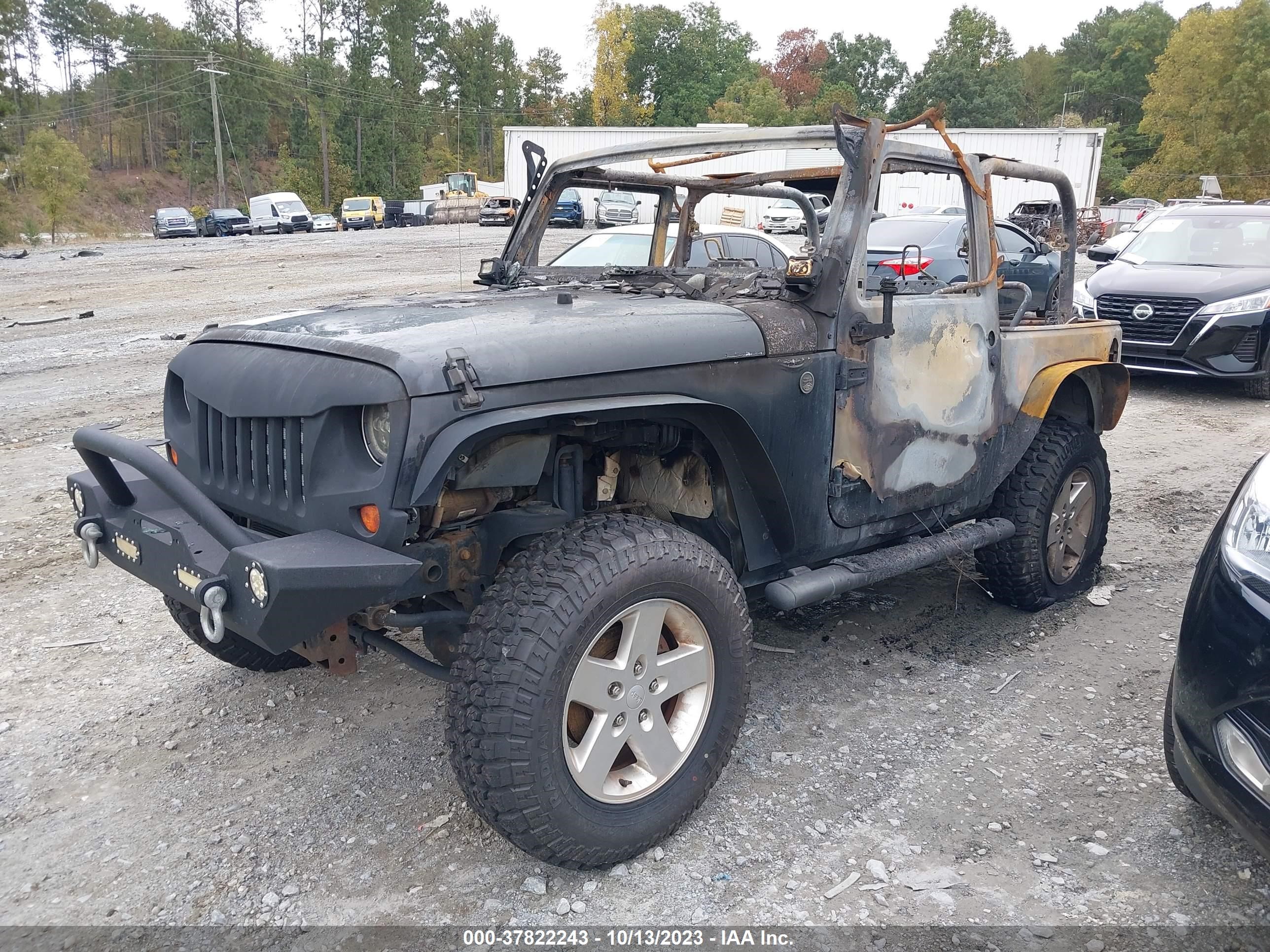 Photo 1 VIN: 1C4AJWAG7DL683416 - JEEP WRANGLER 