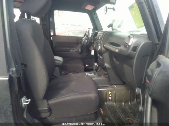 Photo 4 VIN: 1C4AJWAG7FL520364 - JEEP WRANGLER 