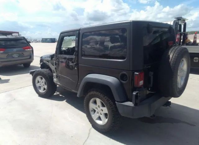 Photo 2 VIN: 1C4AJWAG7FL665694 - JEEP WRANGLER 