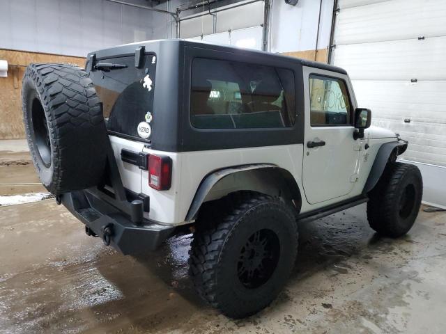 Photo 2 VIN: 1C4AJWAG7GL213374 - JEEP WRANGLER 