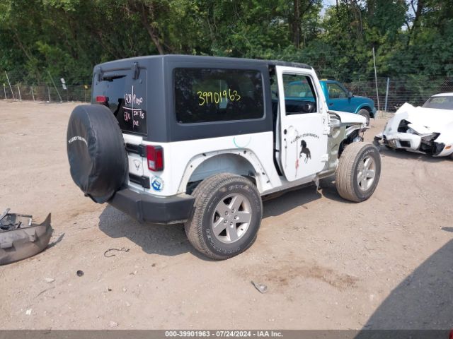 Photo 3 VIN: 1C4AJWAG7JL821936 - JEEP WRANGLER JK 