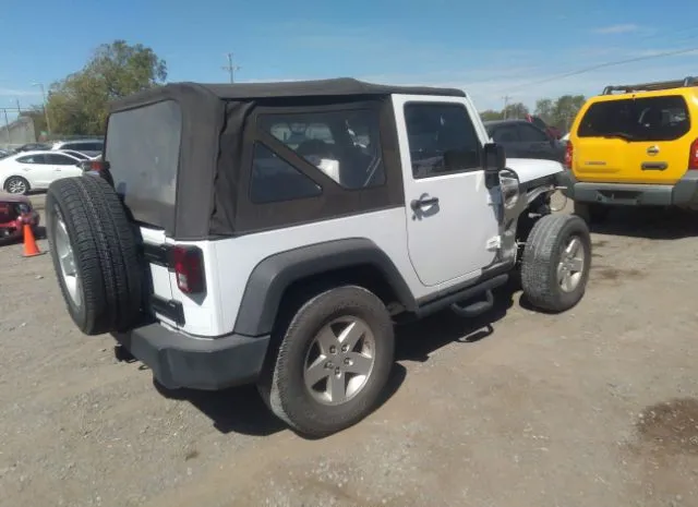 Photo 3 VIN: 1C4AJWAG7JL835156 - JEEP WRANGLER JK 