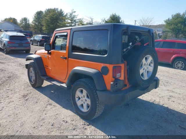 Photo 2 VIN: 1C4AJWAG8DL568095 - JEEP WRANGLER 