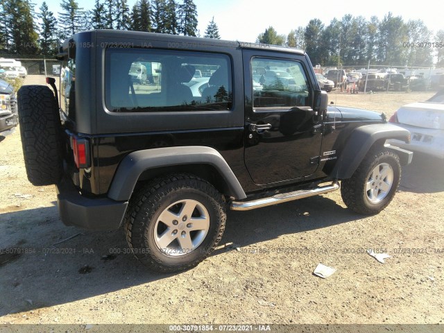 Photo 3 VIN: 1C4AJWAG8DL647721 - JEEP WRANGLER 