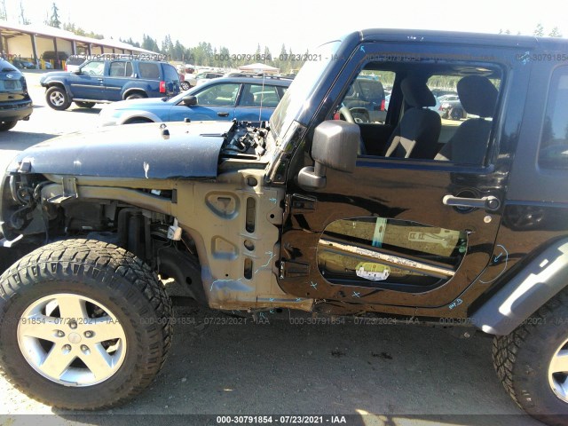 Photo 5 VIN: 1C4AJWAG8DL647721 - JEEP WRANGLER 