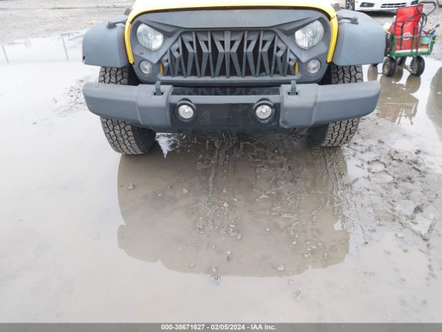 Photo 5 VIN: 1C4AJWAG8FL595476 - JEEP WRANGLER 