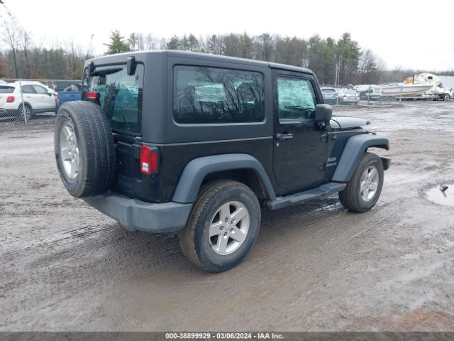 Photo 3 VIN: 1C4AJWAG8FL644286 - JEEP WRANGLER 